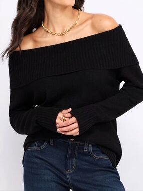 Montgomery Post Zuri Off Shoulder LS Sweater - Black